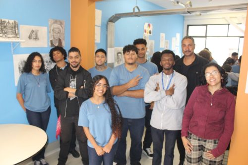 oficina de Artes Visuais