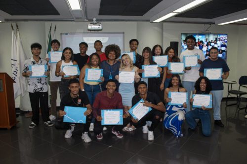 CERTIFICAÇÃO DE APRENDIZES 04/12